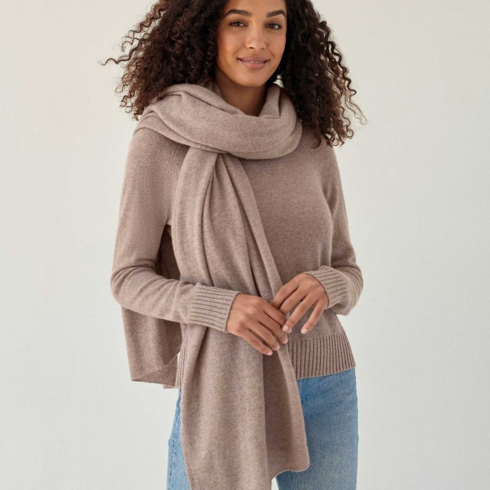 White and Warren cashmere travel wrap scarf